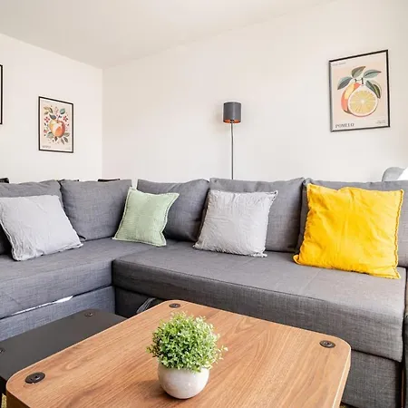Apartmán Grosszuegige Fuer 4 Personen In Super Lage *